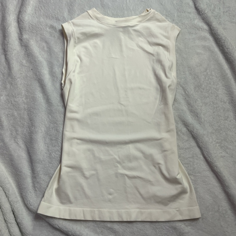 elegant and simple top